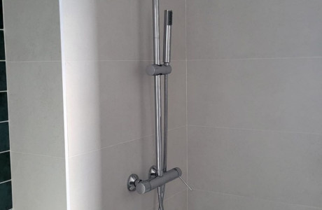 Chalet adosado en venta en calle Espines, 12