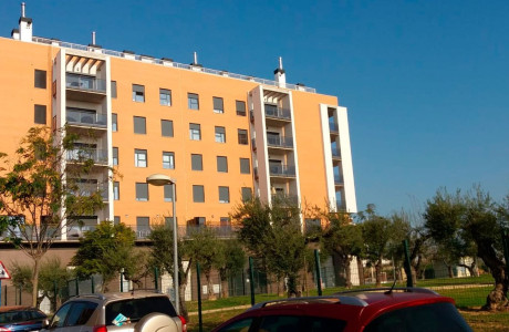 Garaje en venta en avenida Clara Campoamor, 16