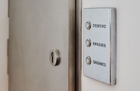 Ático en venta en calle Javier Ferrero, 1