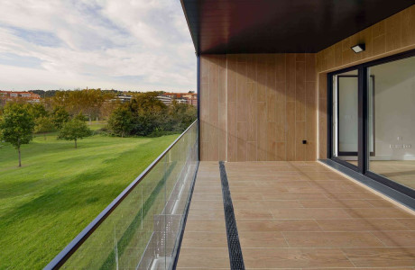 Piso en venta en avenida De Los Oscos, 2