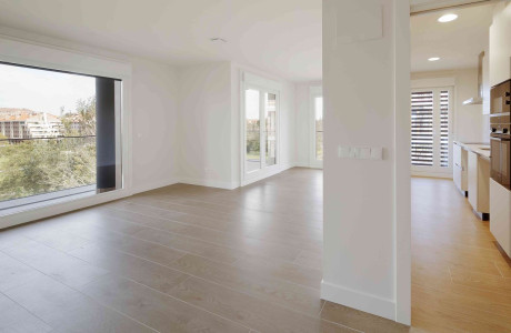 Piso en venta en avenida De Los Oscos, 2