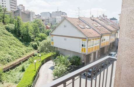 Piso Garaje Local CL Carriarico Aliseda