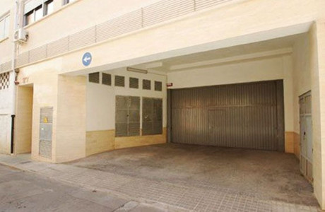 Garaje en venta en Calle Águilas