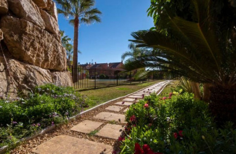 Garaje en venta en Calle Lila