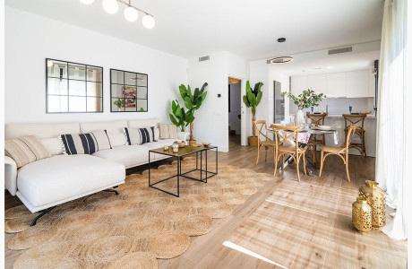 Chalet adosado en venta en avenida Avenida de la Salud