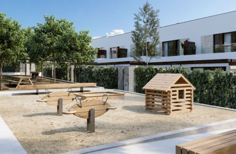 Chalet adosado en venta en calle Ferenc Puskas s/n