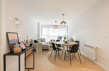 Piso en venta en calle Sanjurjo Badía, 62