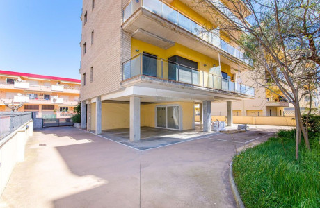 Av Nautilus - Roses, Girona -