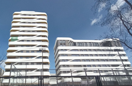 Dúplex en venta en calle de los Astros, 2