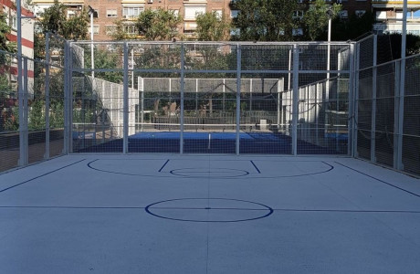 Dúplex en venta en calle de los Astros, 2