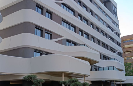 Dúplex en venta en calle de los Astros, 2