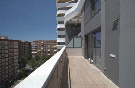 Dúplex en venta en calle de los Astros, 2