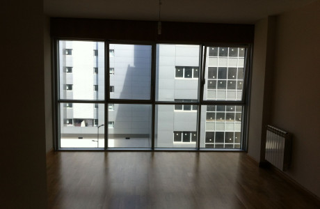 Piso en venta en calle Garda, 2