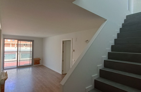 Ático en venta en calle Canelones, 16