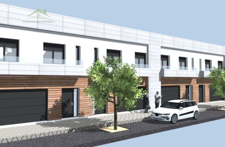 Chalet adosado en venta en pasaje de l’Hort del Guineu , 15