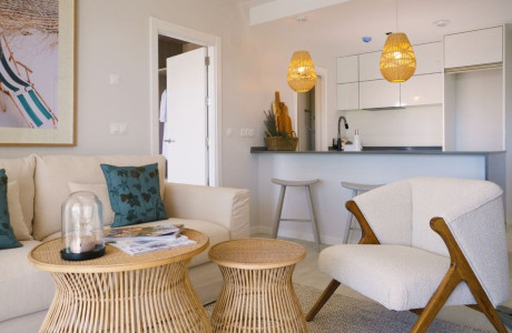 Los Camaleones, Isla Canela