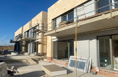 Chalet adosado en venta en calle Felix Candela, 15