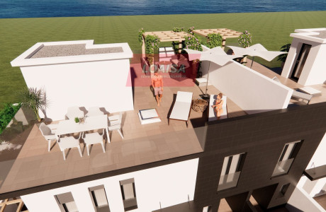 Chalet adosado en venta en calle la Traiña, 10