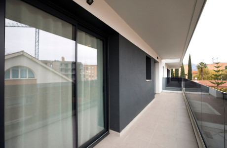 Piso en venta en calle Rubí, 3