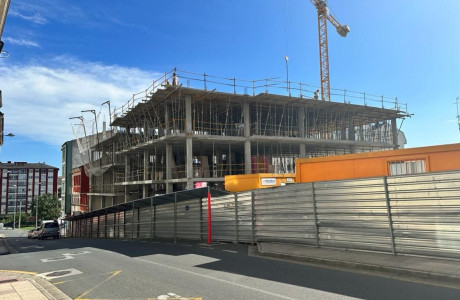 Ático en venta en calle Otero Pedrayo, 64