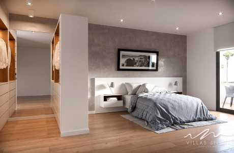 Chalet adosado en venta en avenida Sabinar, 29