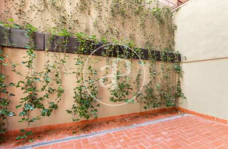 Dúplex en venta en calle Escorial, 158