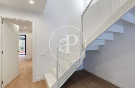 Dúplex en venta en calle Escorial, 158