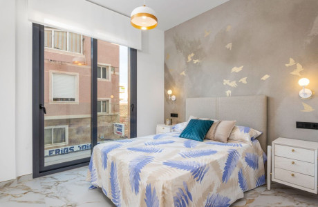 Piso en venta en calle Crevillente, 6