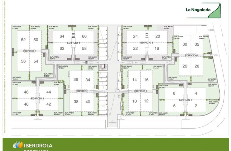 Chalet adosado en venta en calle Mies de Domañas, 2