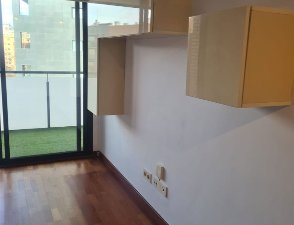 Alquiler de Piso en poblenou s/n