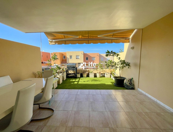 Chalet adosado en venta en avenida Kurt Konrad Mayer