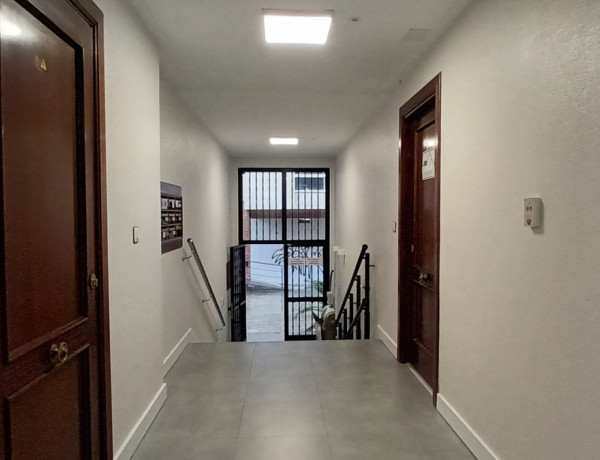 Oficina en venta en calle de María Berdiales, 7