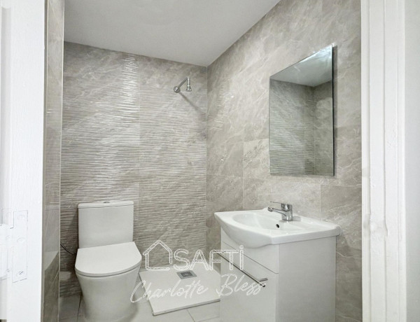 Piso en venta en calle de la Cova Fumada