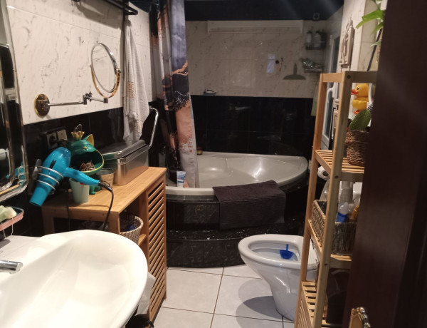 Piso en venta en calle Conde Toreno