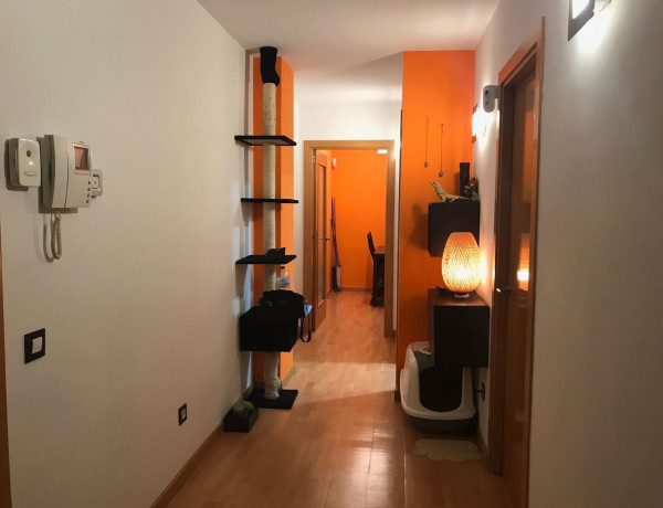 Piso en venta en camino de les Rovires