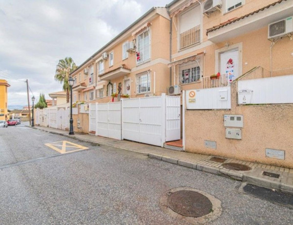 Chalet adosado en venta en Alcazaba