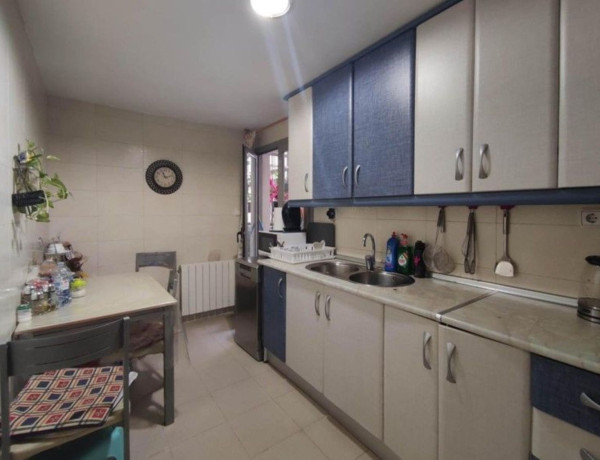 Piso en venta en calle Villa de Oña, 17