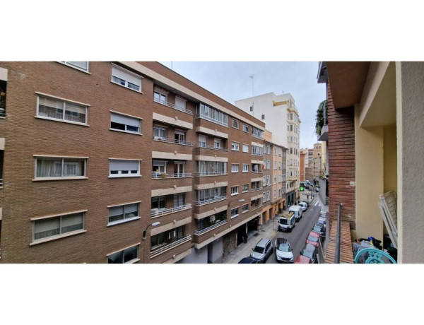 Piso en venta en calle del Doctor Ricardo Lozano Monzón, 7