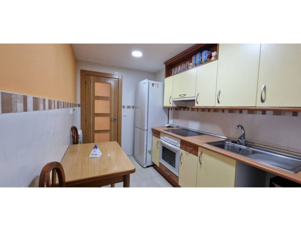 Piso en venta en calle del Doctor Ricardo Lozano Monzón, 7