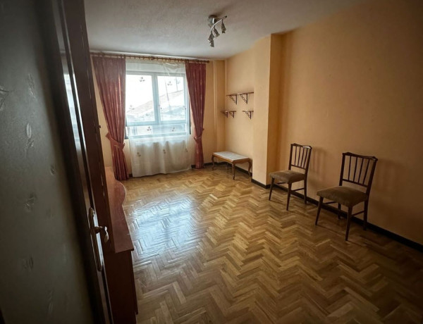 Piso en venta en Pizarrales