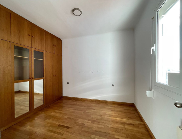 Piso en venta en calle del Comte d'Urgell, 20