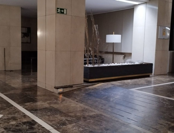 Oficina en venta en plaza Castilla, 1