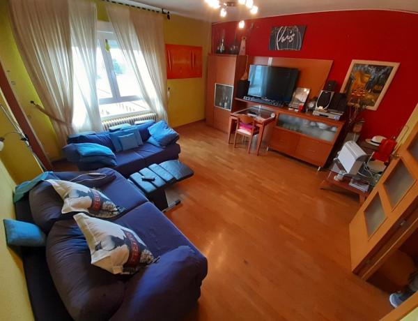 Piso en venta en Peña Trevinca