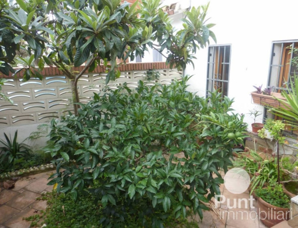 Chalet adosado en venta en Zona Alta