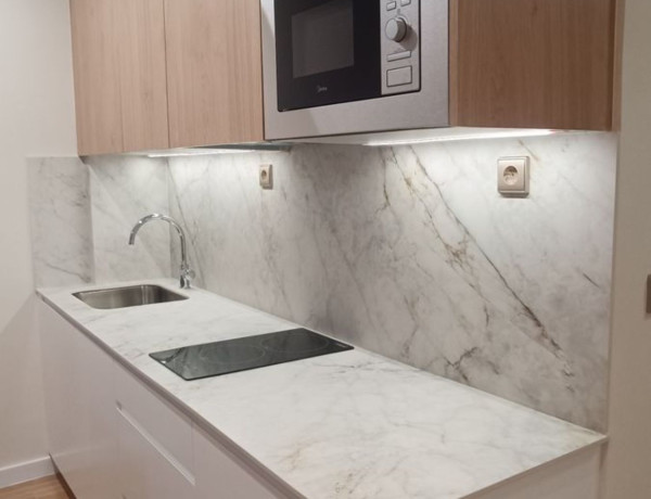 Alquiler de Estudio en Ensanche-Diputación