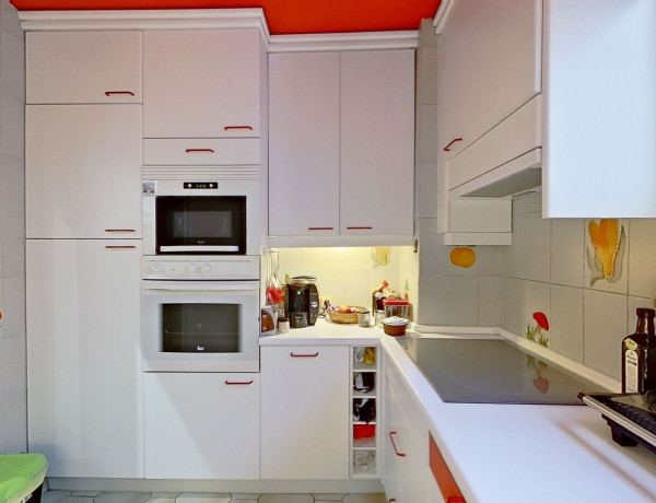 Piso en venta en calle Costa Rica, 18