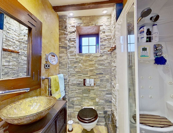 Piso en venta en calle Costa Rica, 18