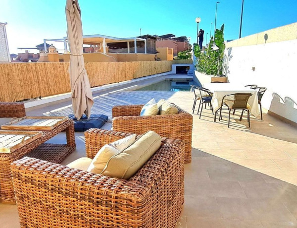 Casa o chalet independiente en venta en Isla Plana-Los Puertos