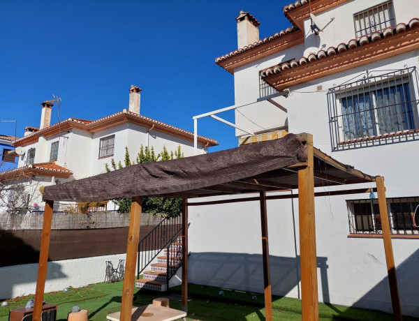Chalet pareado en venta en Jun