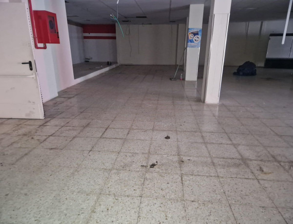 Alquiler de Local en Casco Antiguo - La Dehesa - Los Monteros